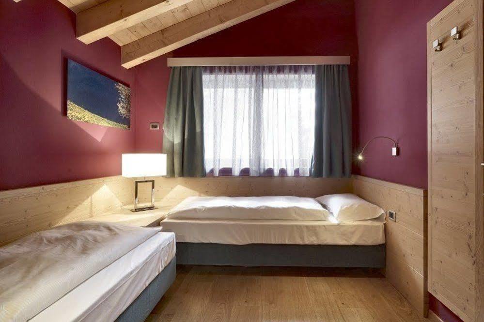 Color Home Suite Apartments Предаццо Экстерьер фото